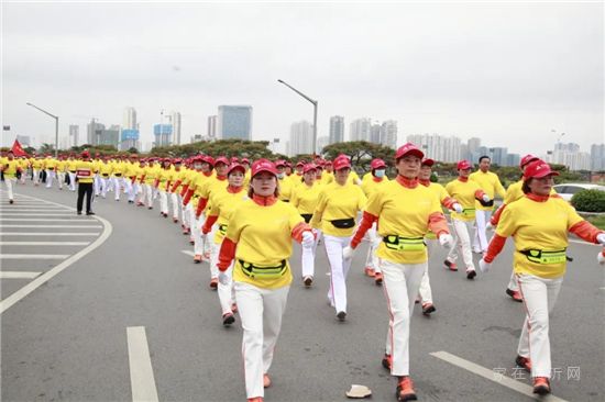 慶建黨百年，傳紅色基因 | 臨沂市第十一屆全民健身運(yùn)動(dòng)會(huì)暨第五屆“房源杯”萬(wàn)人健步行活動(dòng)圓滿舉行